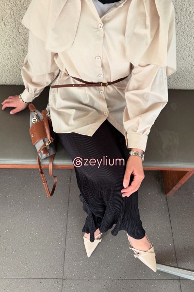 Yaka Detaylı Gömlek